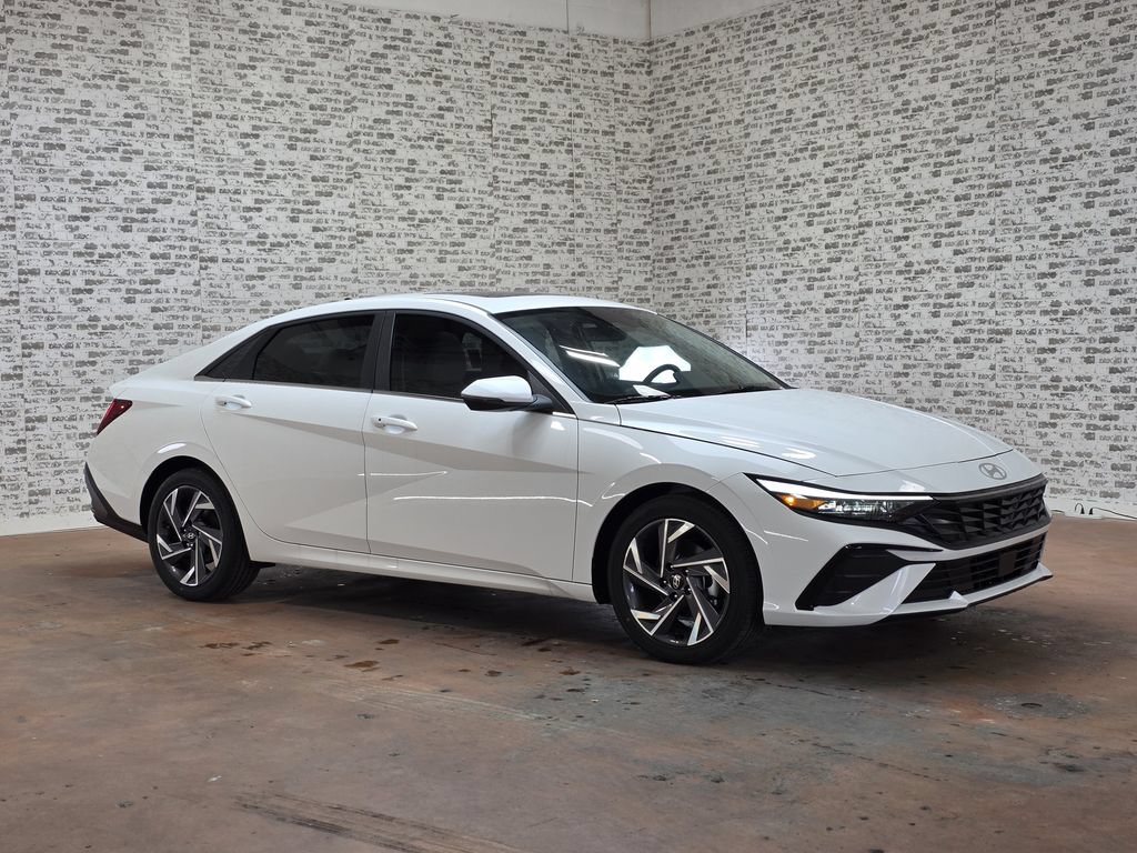 New 2026 Hyundai Elantra Limited FWD video 1
