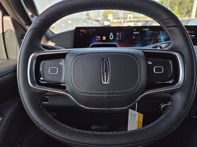 New 2026 Lincoln Navigator Reserve w/ Jet Appearance Package AWD/4WD image 20