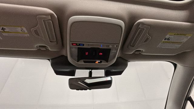 Used 2024 Subaru Forester Premium AWD/4WD image 25