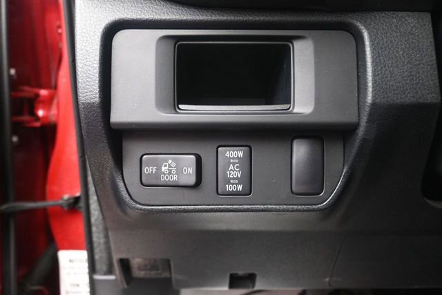 Used 2016 Toyota Tacoma TRD Sport w/ Towing Package RWD image 12