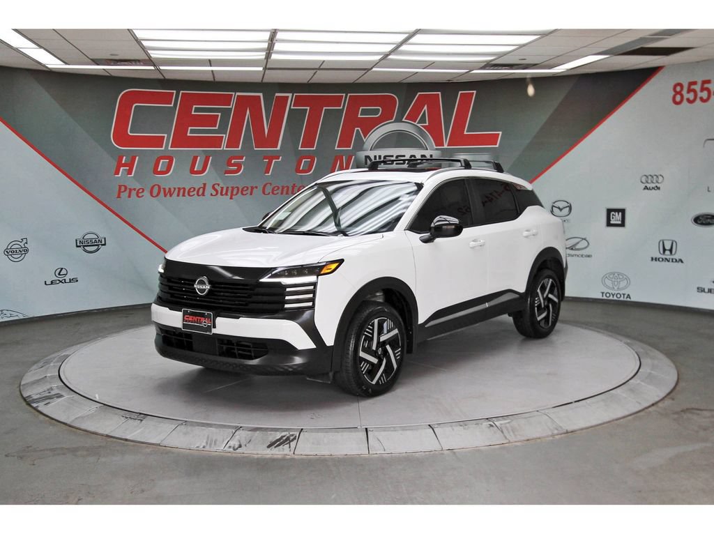 Used 2026 Nissan Kicks SV w/ SV Premium Package FWD image 2