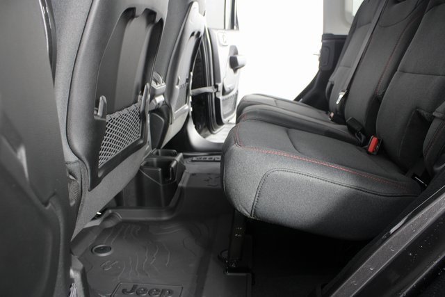 New 2026 Jeep Wrangler Unlimited Rubicon image 16