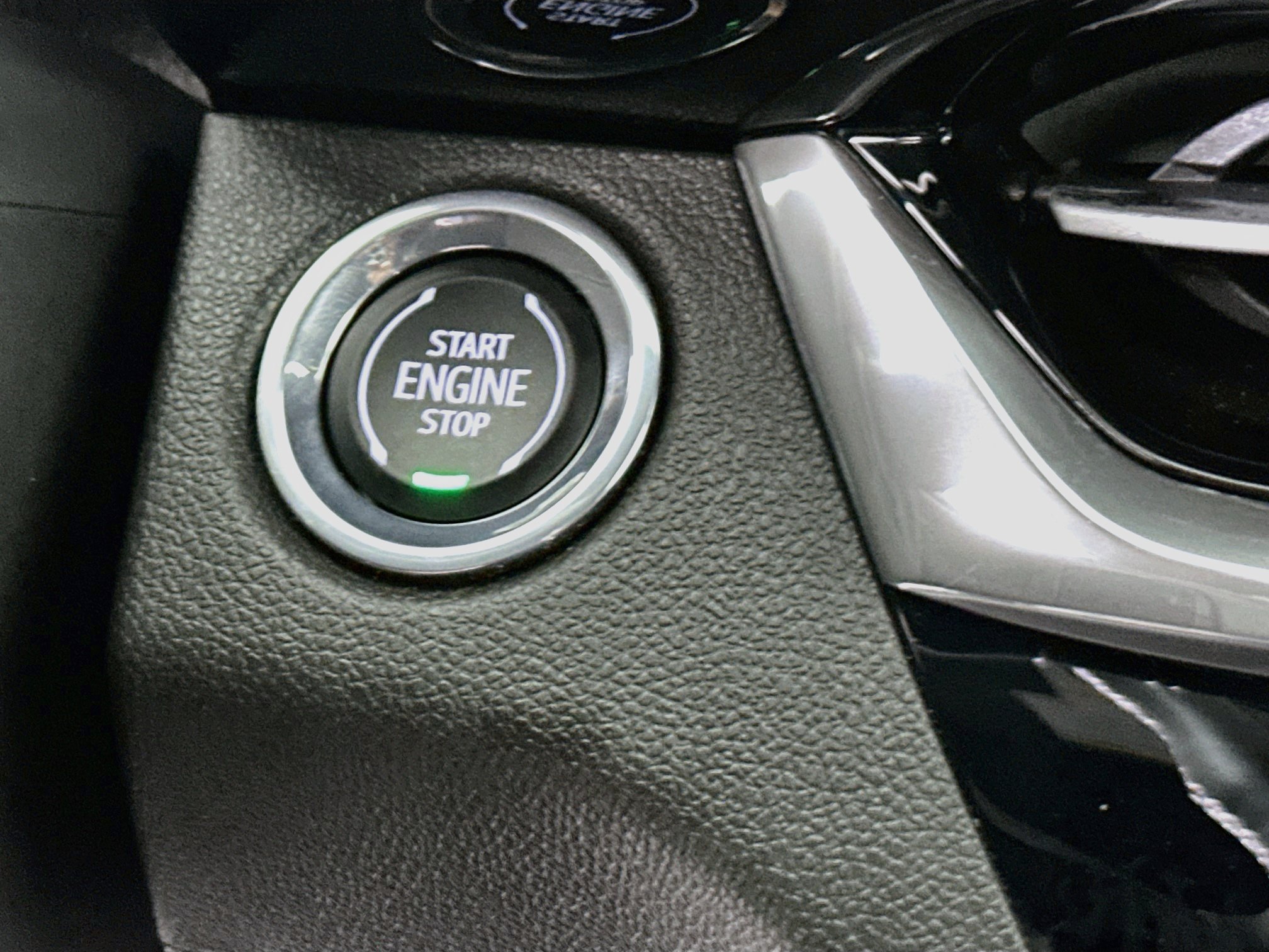 Used 2024 Buick Envista Avenir FWD image 20