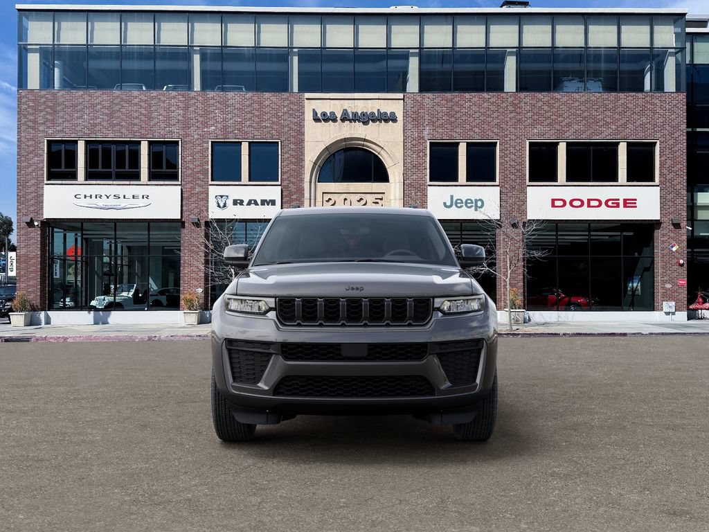 New 2026 Jeep Grand Cherokee Altitude RWD image 6