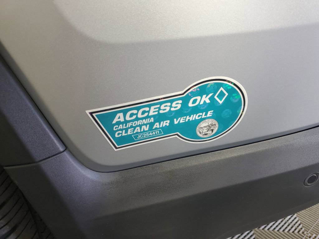 Used 2023 Rivian R1T Launch Edition image 33