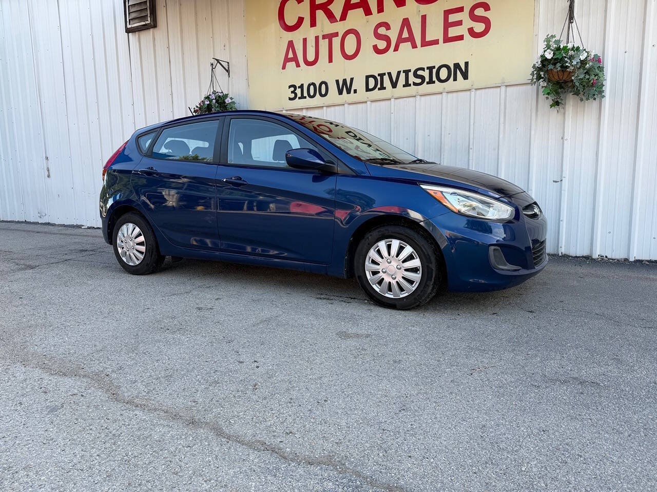 Used 2015 Hyundai Accent GS FWD image 3