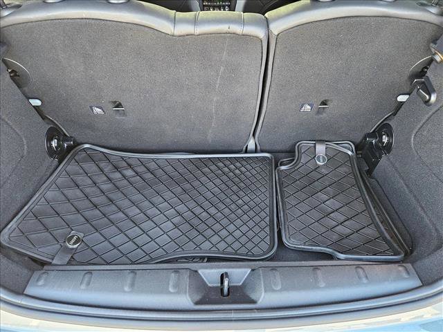 Used 2023 MINI Cooper S image 6