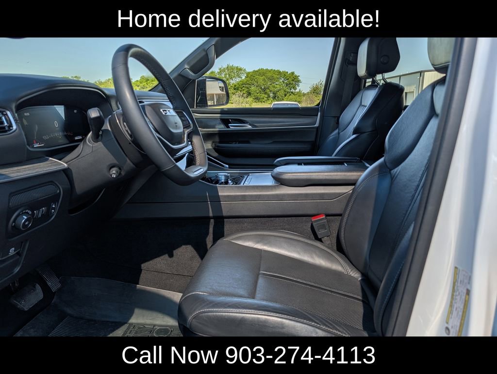 Used 2024 Jeep Wagoneer L Series II w/ Flexible Seating Group image 27