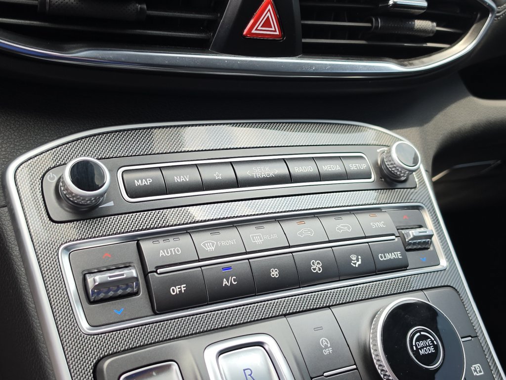 Used 2023 Hyundai Santa Fe SEL FWD image 25