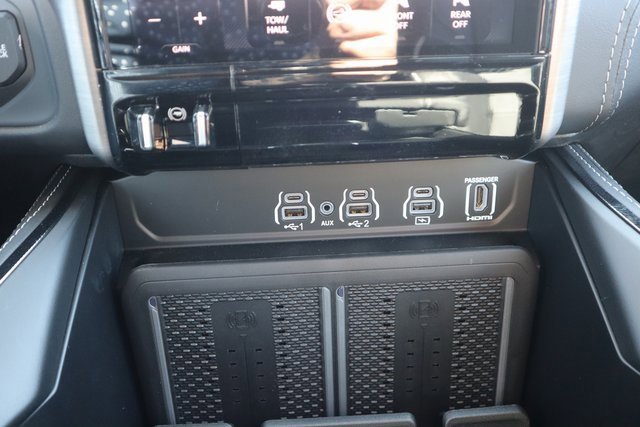 New 2026 RAM 2500 Rebel w/ Rebel Level 2 Equipment Group image 15