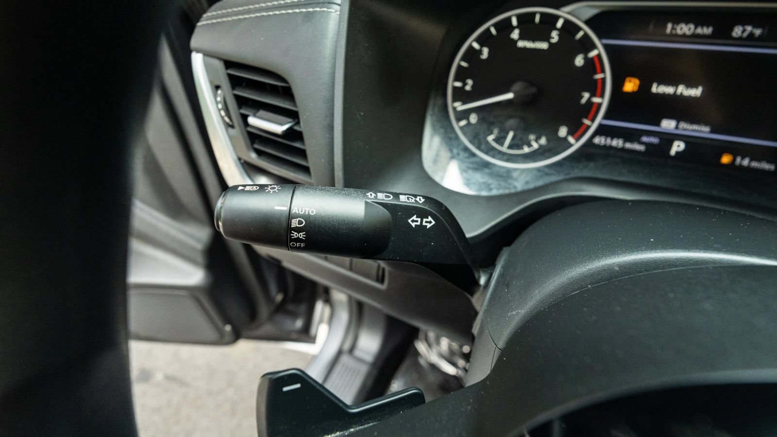 Used 2023 Nissan Rogue SV AWD/4WD image 47