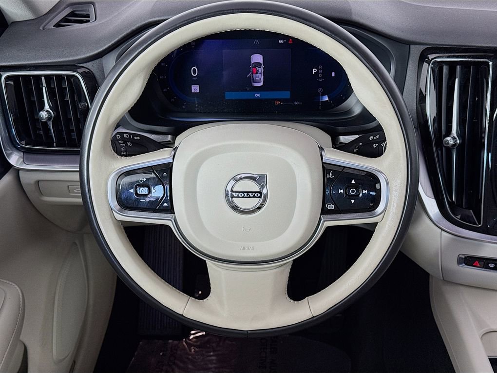 Used 2024 Volvo S60 B5 Core image 33