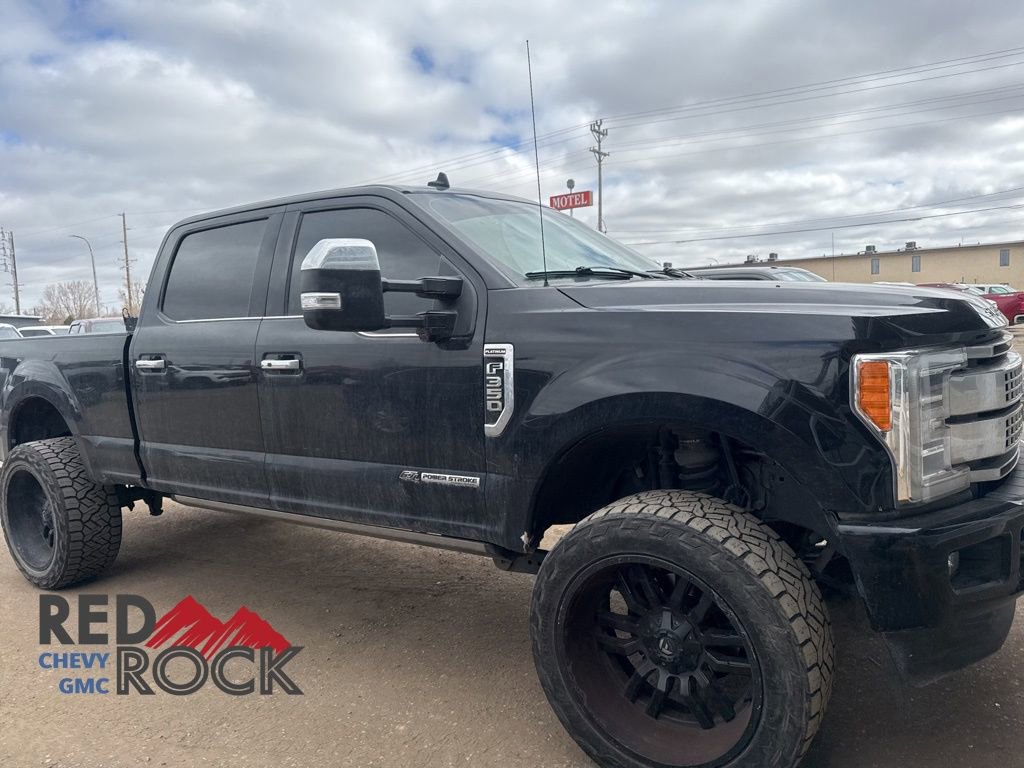 Used 2019 Ford F350 Platinum w/ Platinum Ultimate Package AWD/4WD image 15