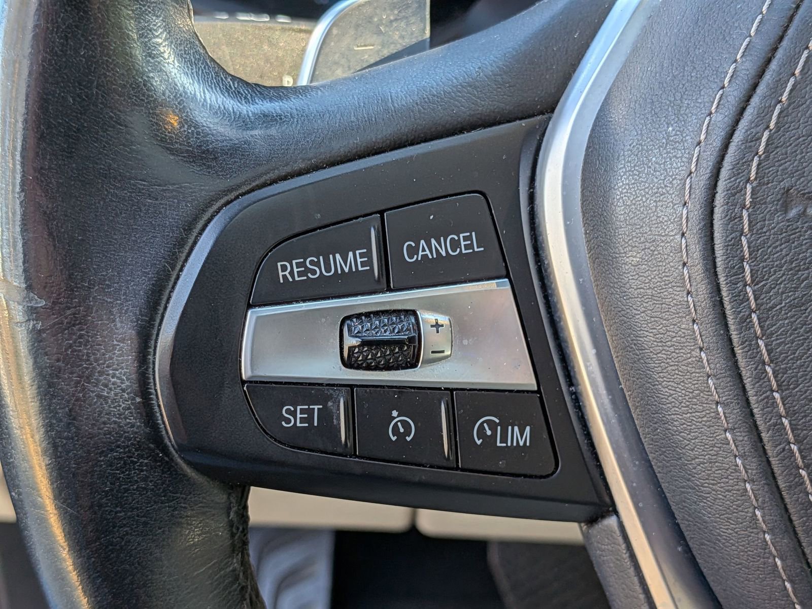 Used 2021 BMW X5 sDrive40i w/ Convenience Package image 18