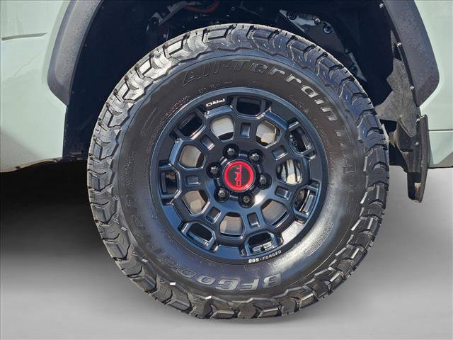 Used 2023 Toyota Tundra Limited w/ TRD Off-Road Package AWD/4WD image 29