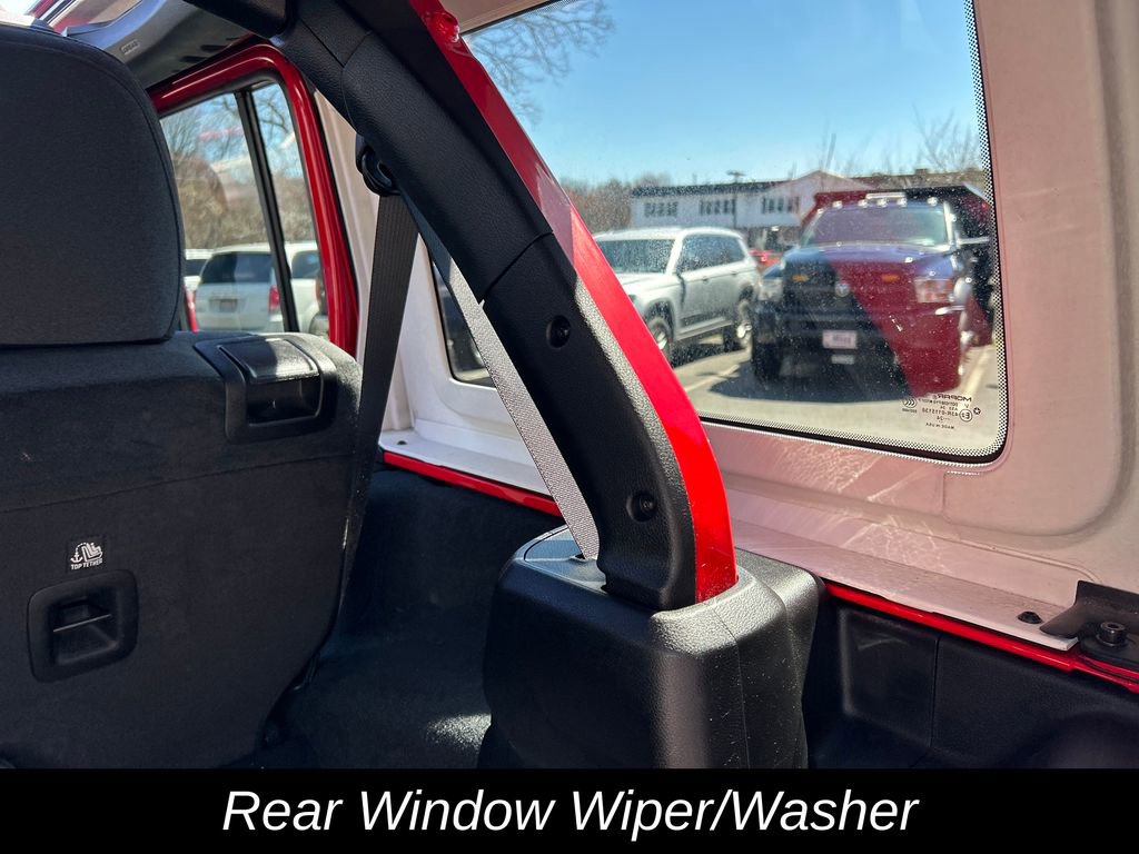 Used 2024 Jeep Wrangler Unlimited w/ Convenience Group image 28