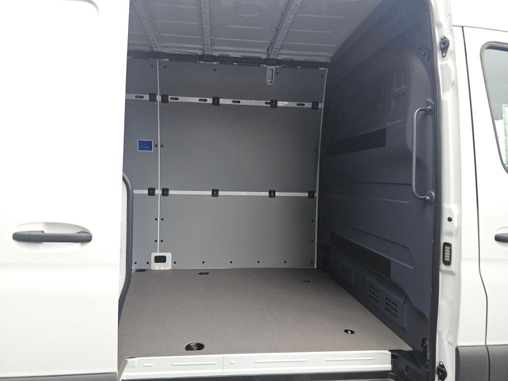 New 2025 Mercedes-Benz Sprinter 2500 image 17