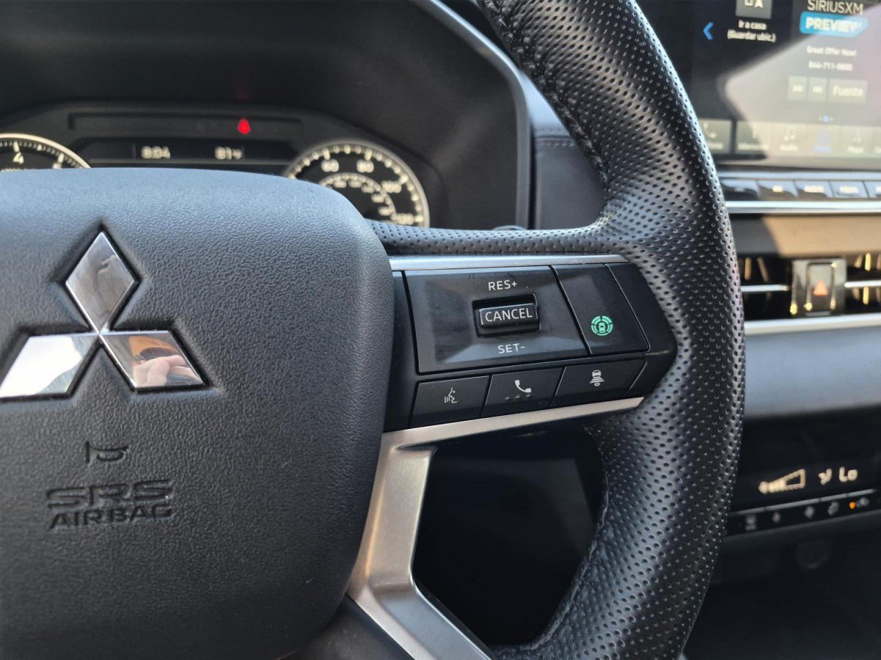 Used 2023 Mitsubishi Outlander SE AWD/4WD image 22