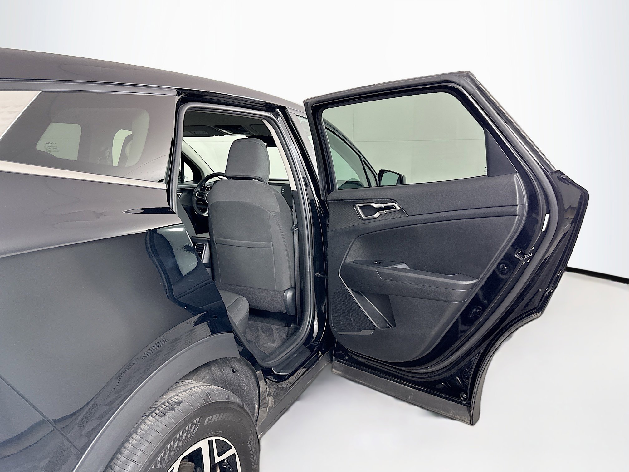 Used 2025 Kia Sportage LX image 27