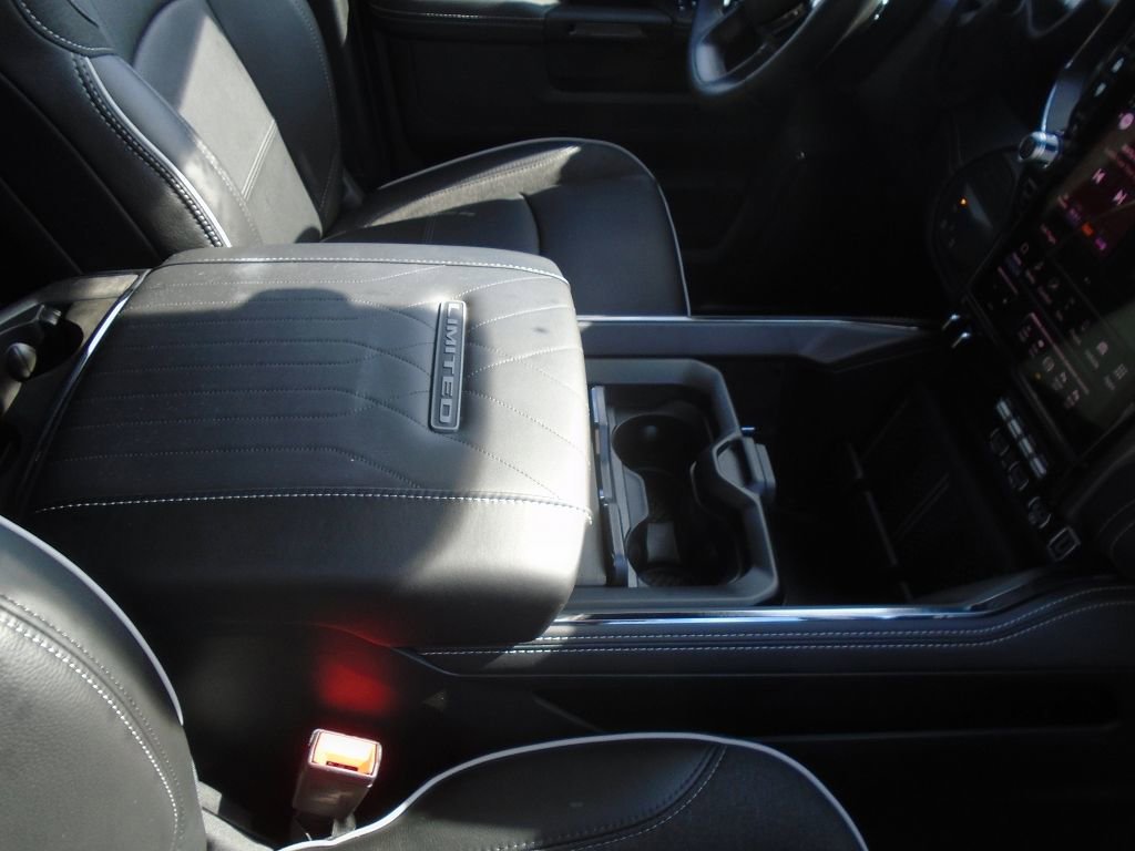 New 2025 RAM 2500 Limited image 13