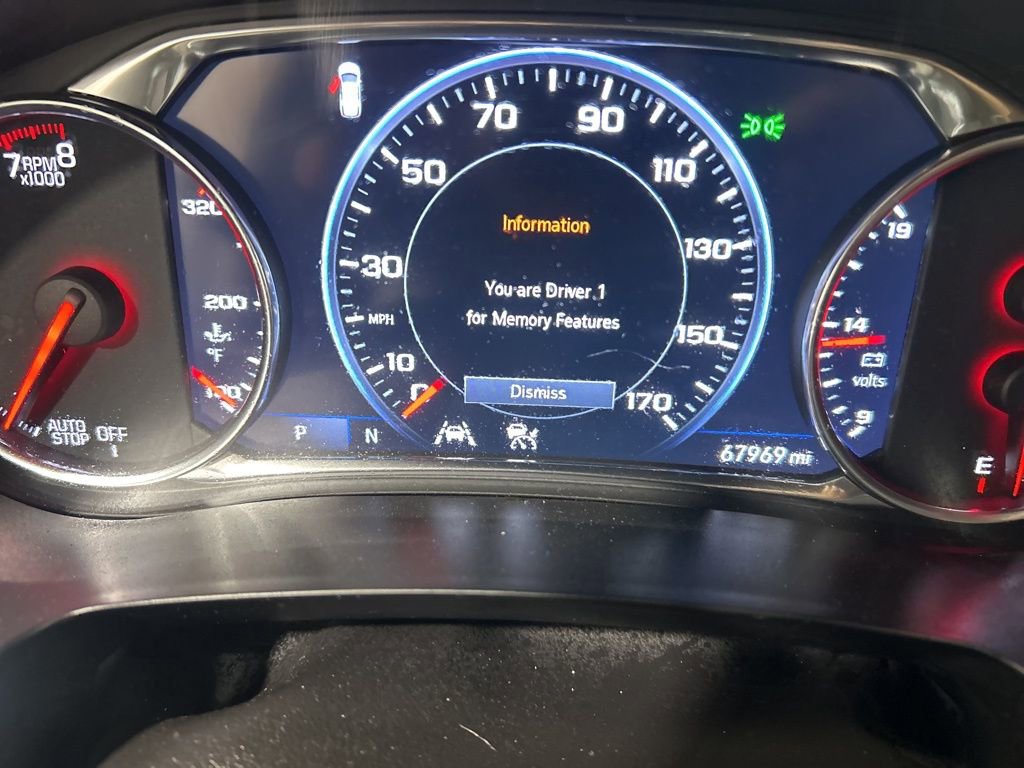 Used 2022 Chevrolet Traverse Premier w/ Redline Edition AWD/4WD image 27