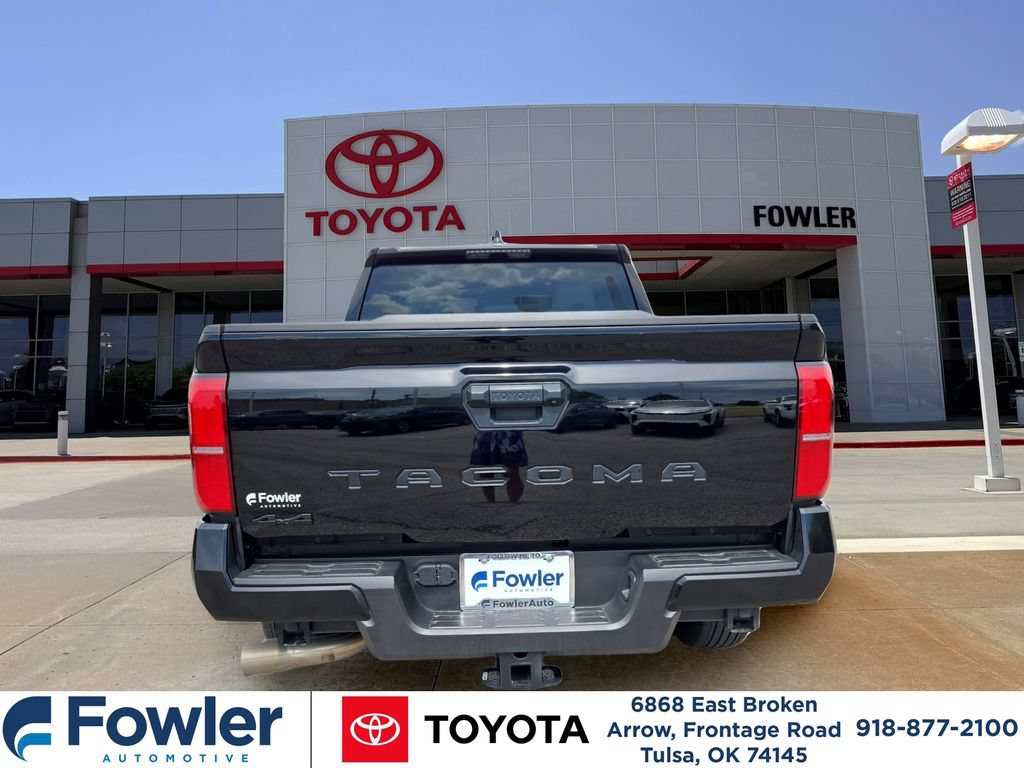 Certified 2025 Toyota Tacoma SR5 AWD/4WD image 6