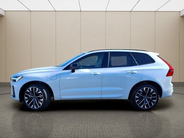 New 2026 Volvo XC60 T8 Ultra w/ Protection Package Premier AWD/4WD image 5