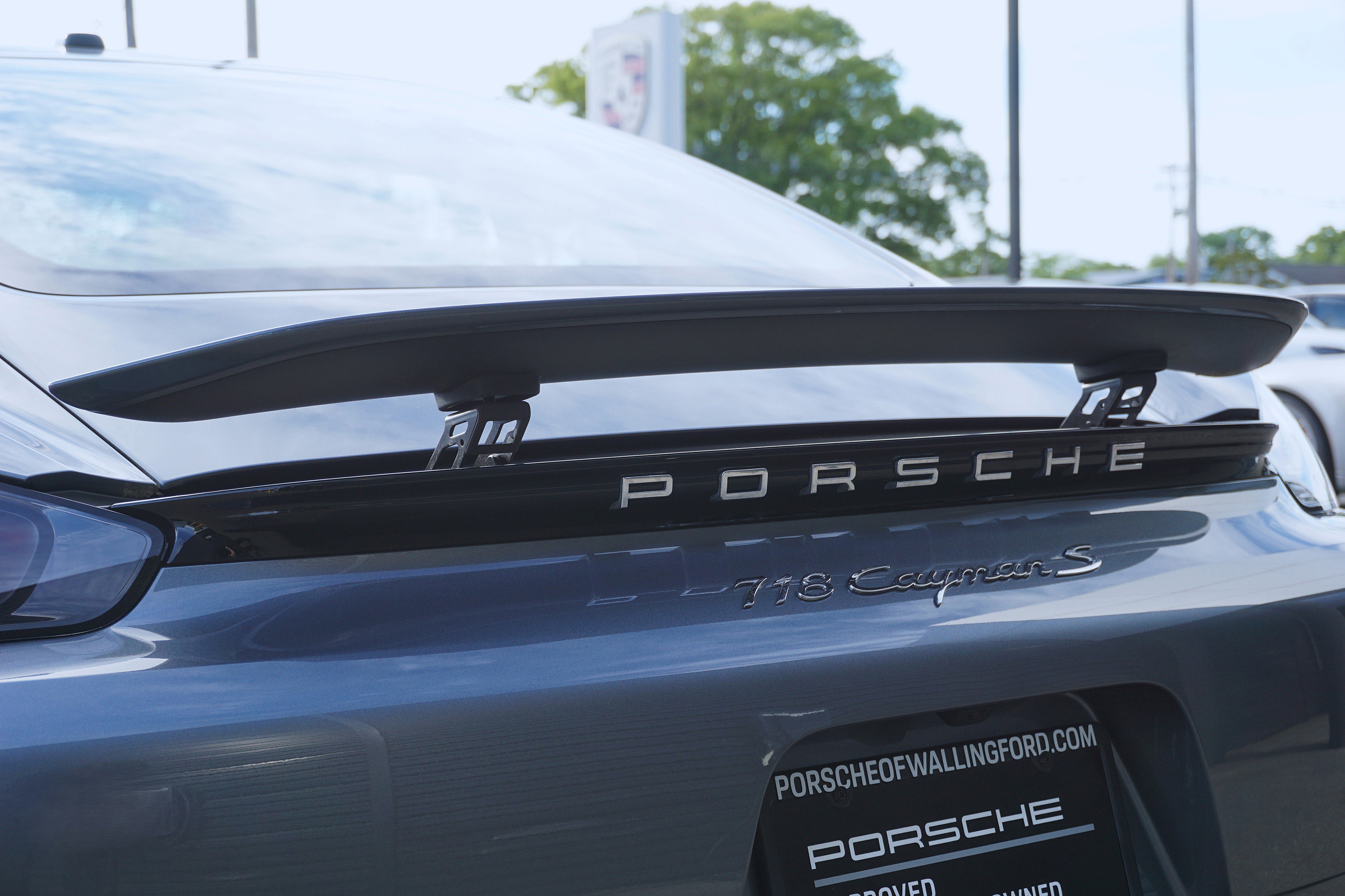 Certified 2025 Porsche 718 Cayman GT4 RS RWD image 17
