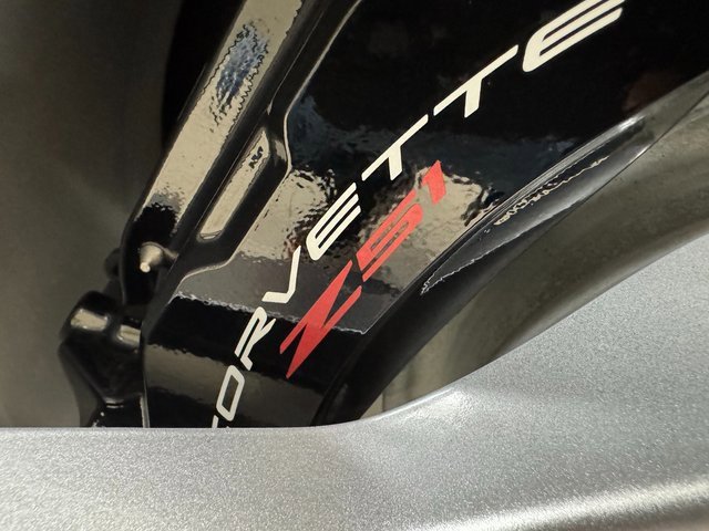 Used 2024 Chevrolet Corvette Stingray Premium Cpe w/ Z51 Performance Package image 30