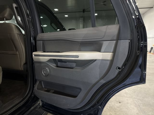Used 2019 Ford Expedition XLT AWD/4WD image 30