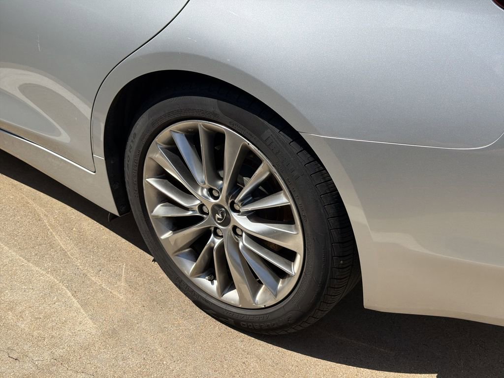 Used 2018 INFINITI Q50 Luxe RWD image 4