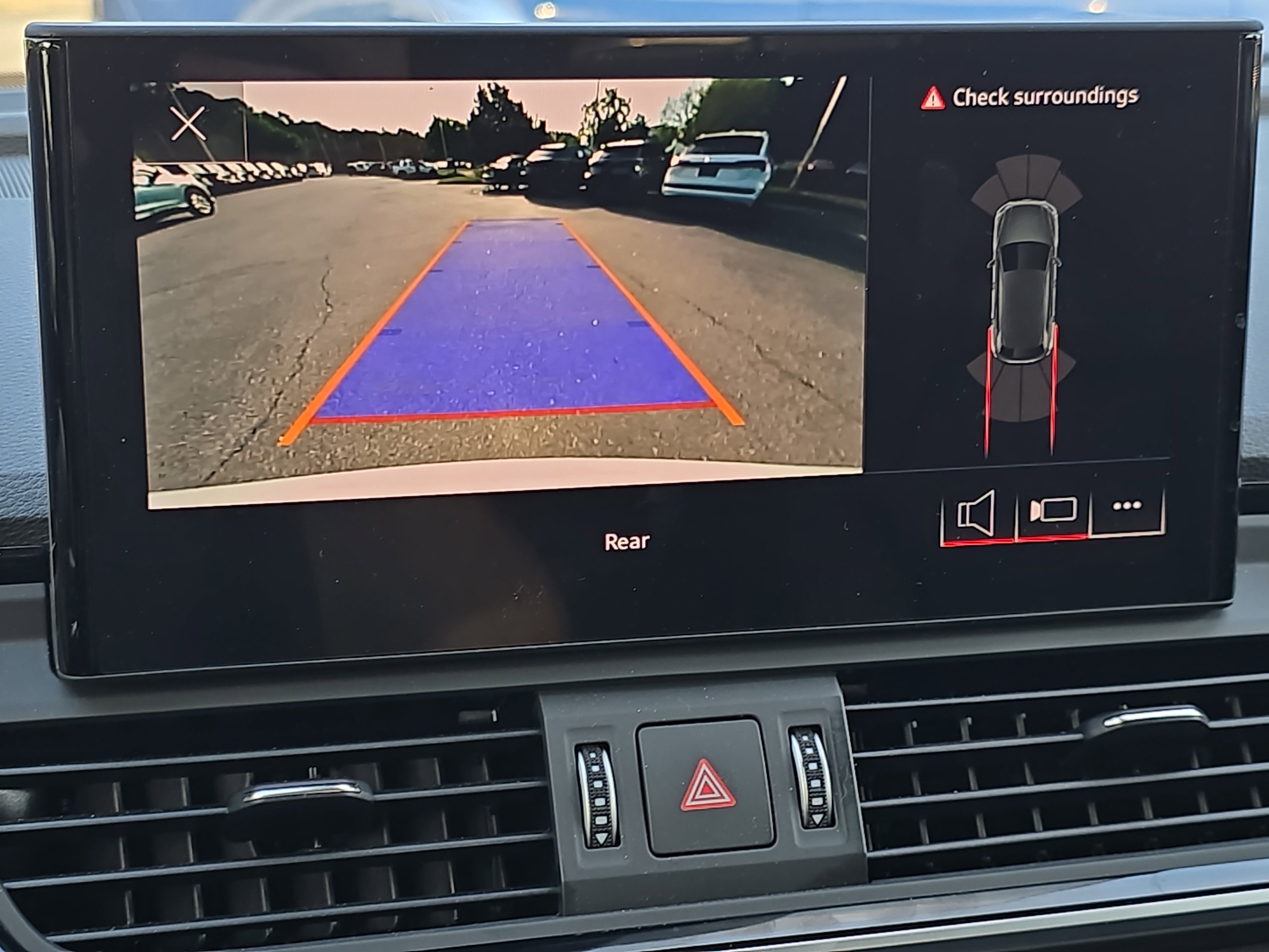 Used 2025 Audi Q5 e Premium image 24