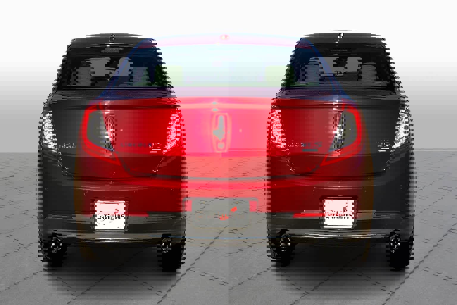 Used 2014 Lincoln MKS AWD w/ Equipment Group 201A image 4