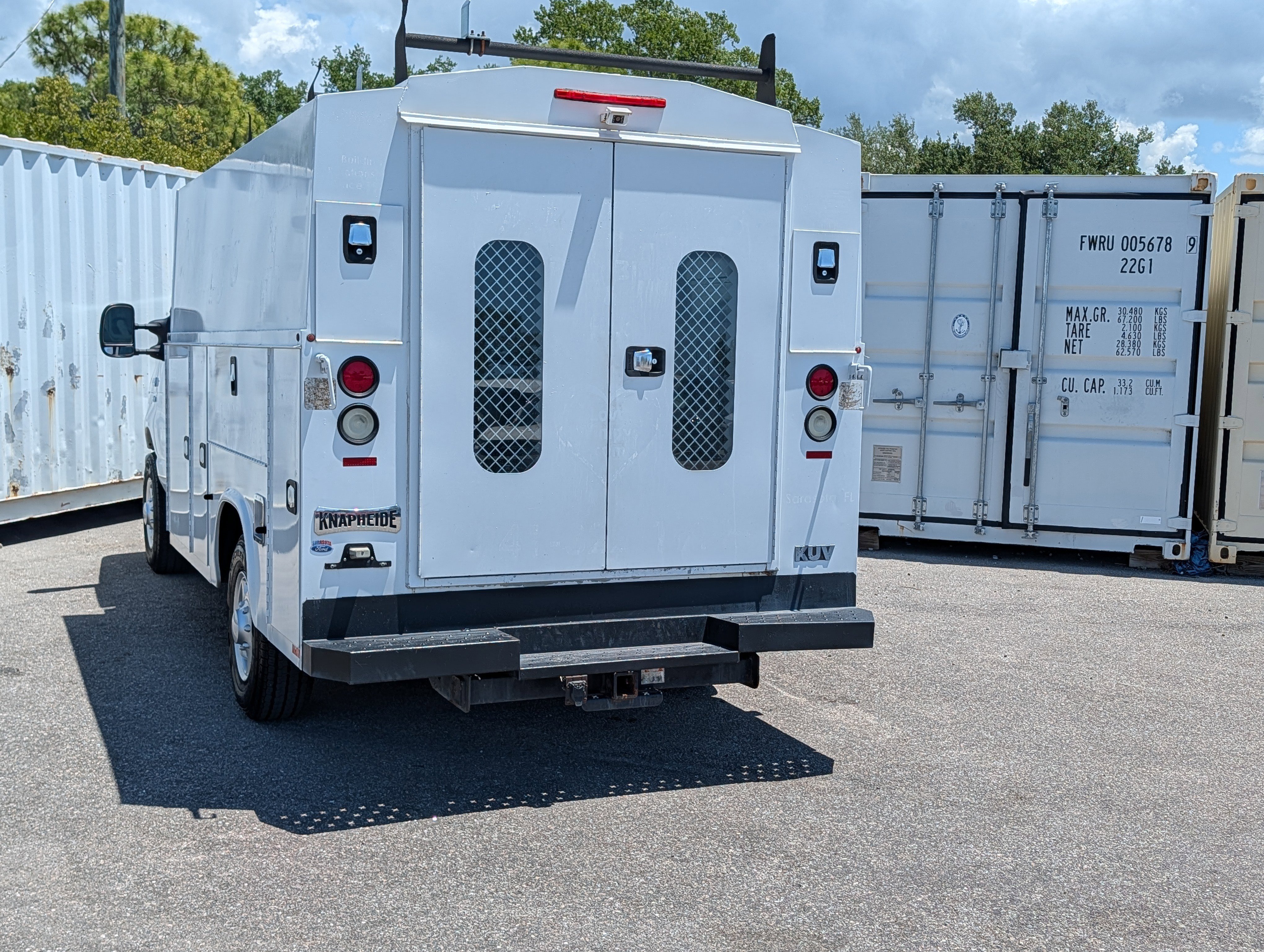 Used 2017 Ford E-350 and Econoline 350 Super Duty w/ Power Windows & Locks Group RWD image 6