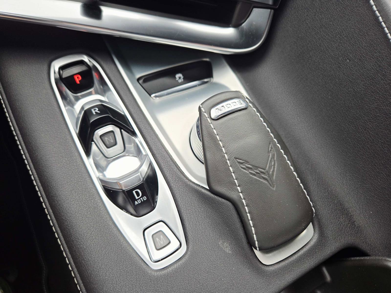 Used 2021 Chevrolet Corvette Stingray Convertible w/ Battery Protection Package RWD image 32