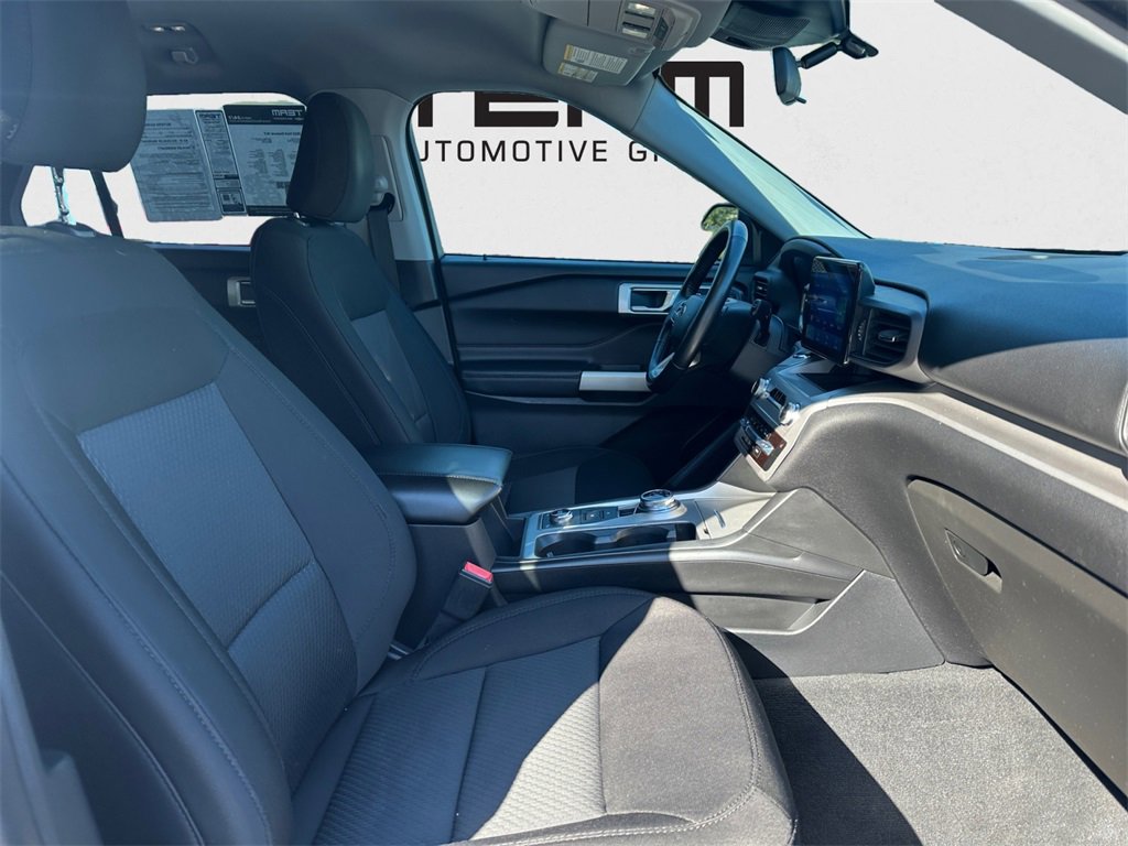 Used 2022 Ford Explorer XLT w/ Class IV Trailer Tow Package image 24