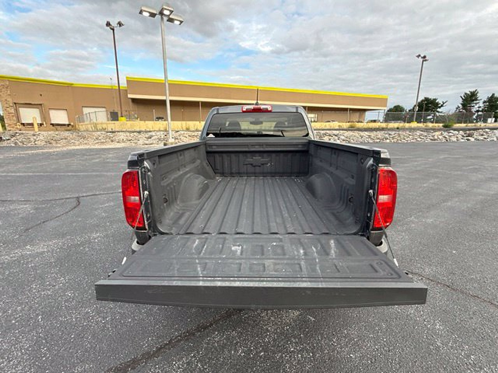 Used 2016 Chevrolet Colorado LT AWD/4WD image 21