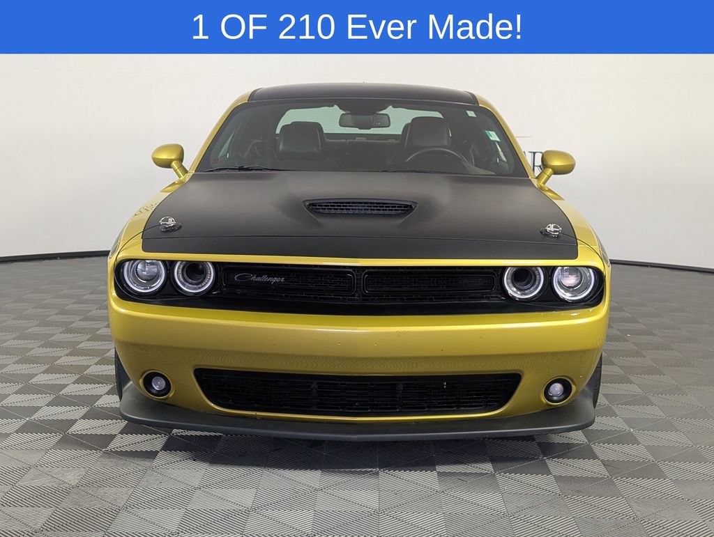Used 2021 Dodge Challenger R/T Scat Pack w/ T/A Package RWD image 3