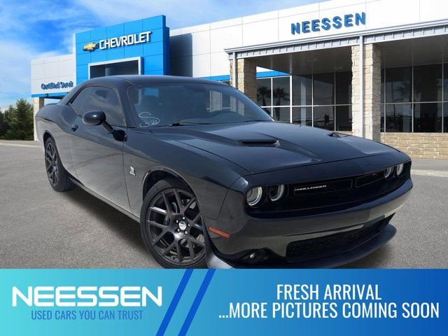 Used 2016 Dodge Challenger R/T Scat Pack w/ Leather Interior Group