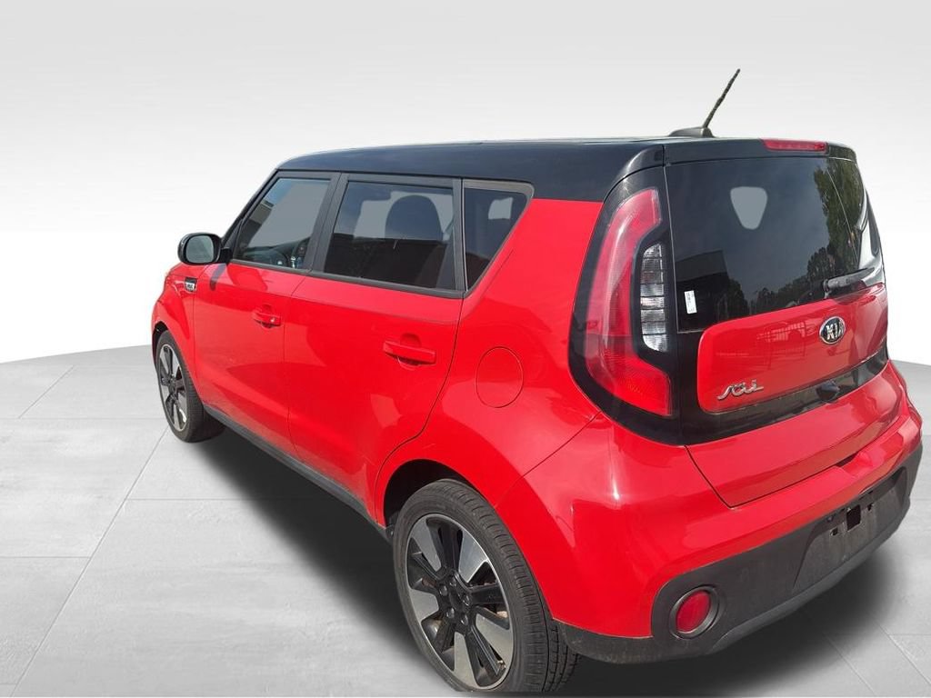 Used 2018 Kia Soul + FWD image 15