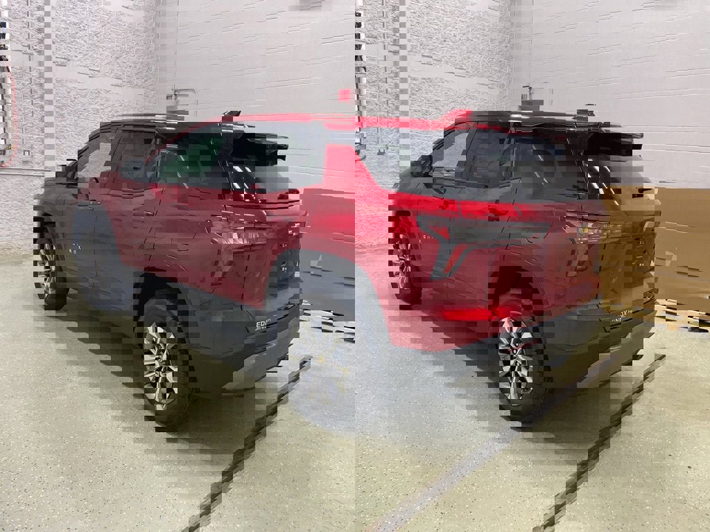 New 2026 Chevrolet Equinox LT w/ Safety and Technology Package image 5