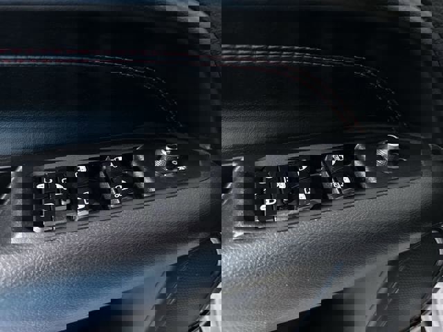 Used 2024 Jeep Compass Trailhawk image 24