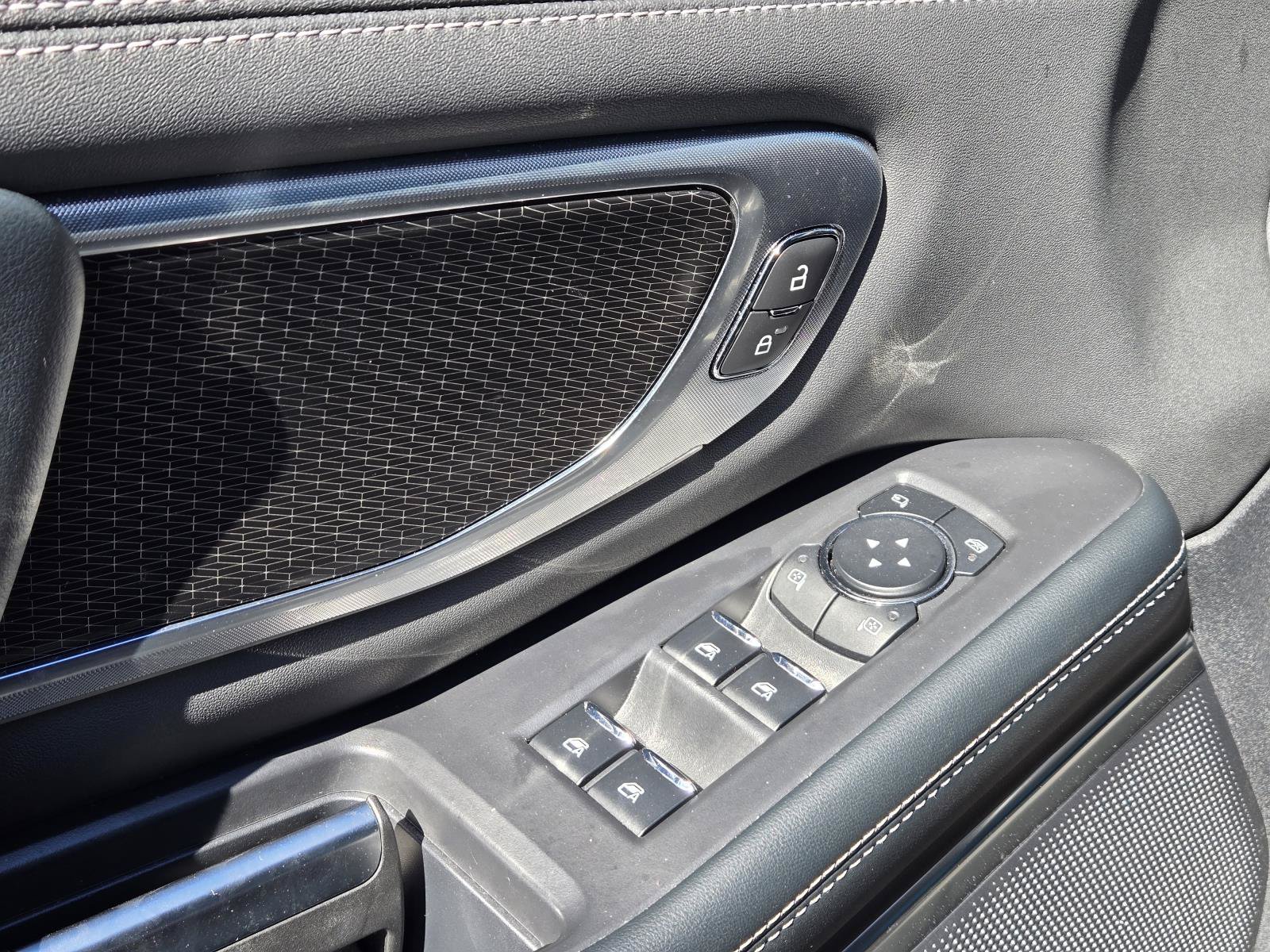 Used 2025 Ford Expedition Max Platinum w/ Stealth Appearance Package AWD/4WD image 14