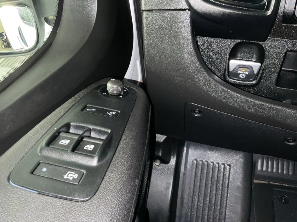 Used 2025 RAM ProMaster 2500 w/ Convenience Group FWD image 20