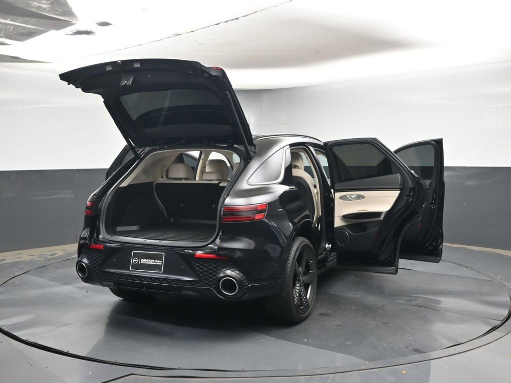 Used 2025 Genesis GV70 3.5T Sport w/ Sport Prestige Package AWD/4WD image 44
