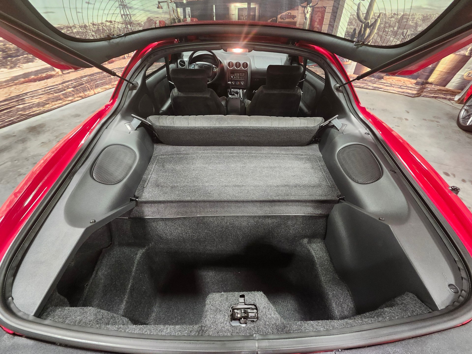 Used 1996 Pontiac Firebird Trans Am RWD image 21