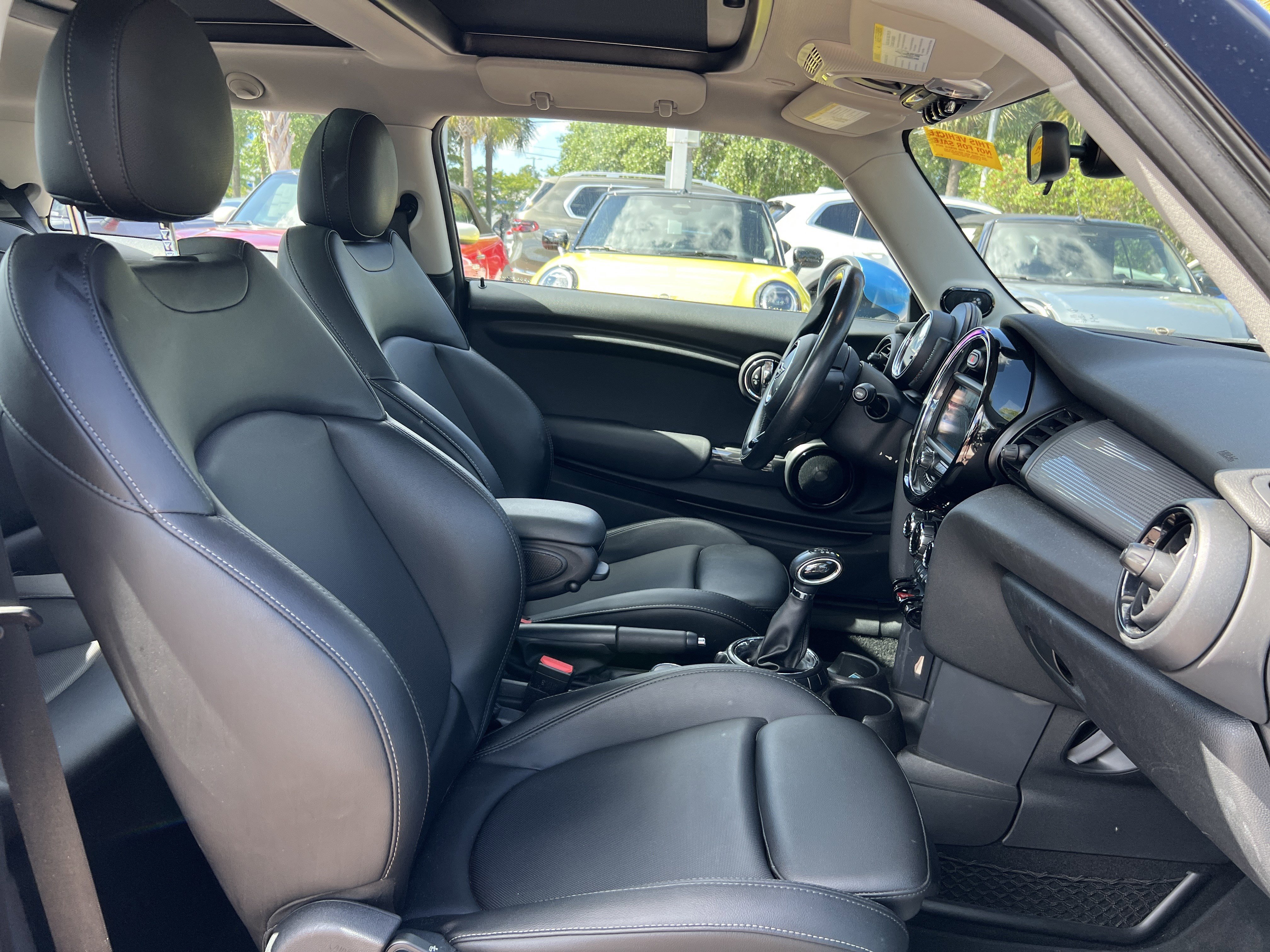 Used 2017 MINI Cooper 2-Door Hardtop FWD image 33