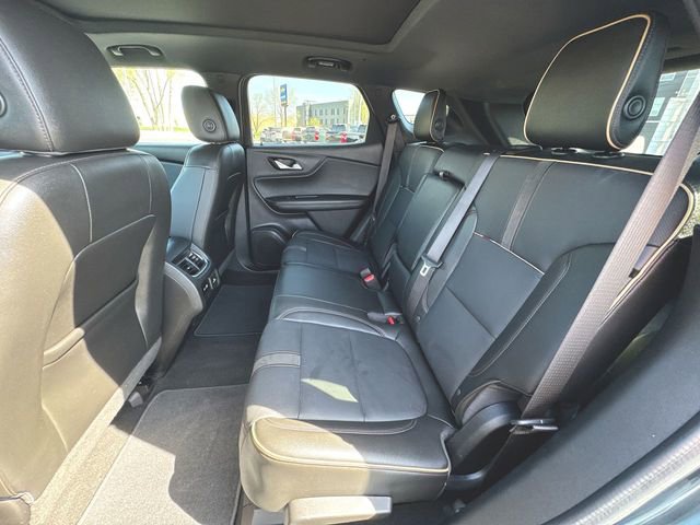 Used 2019 Chevrolet Blazer Premier w/ Sun and Wheels Package AWD/4WD image 26