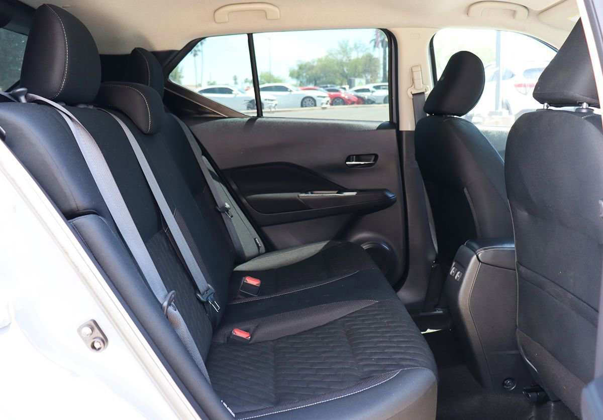 Used 2023 Nissan Kicks SV w/ Exterior Package FWD image 27