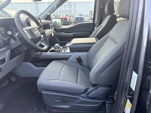 New 2025 Ford F150 Lightning XLT image 8